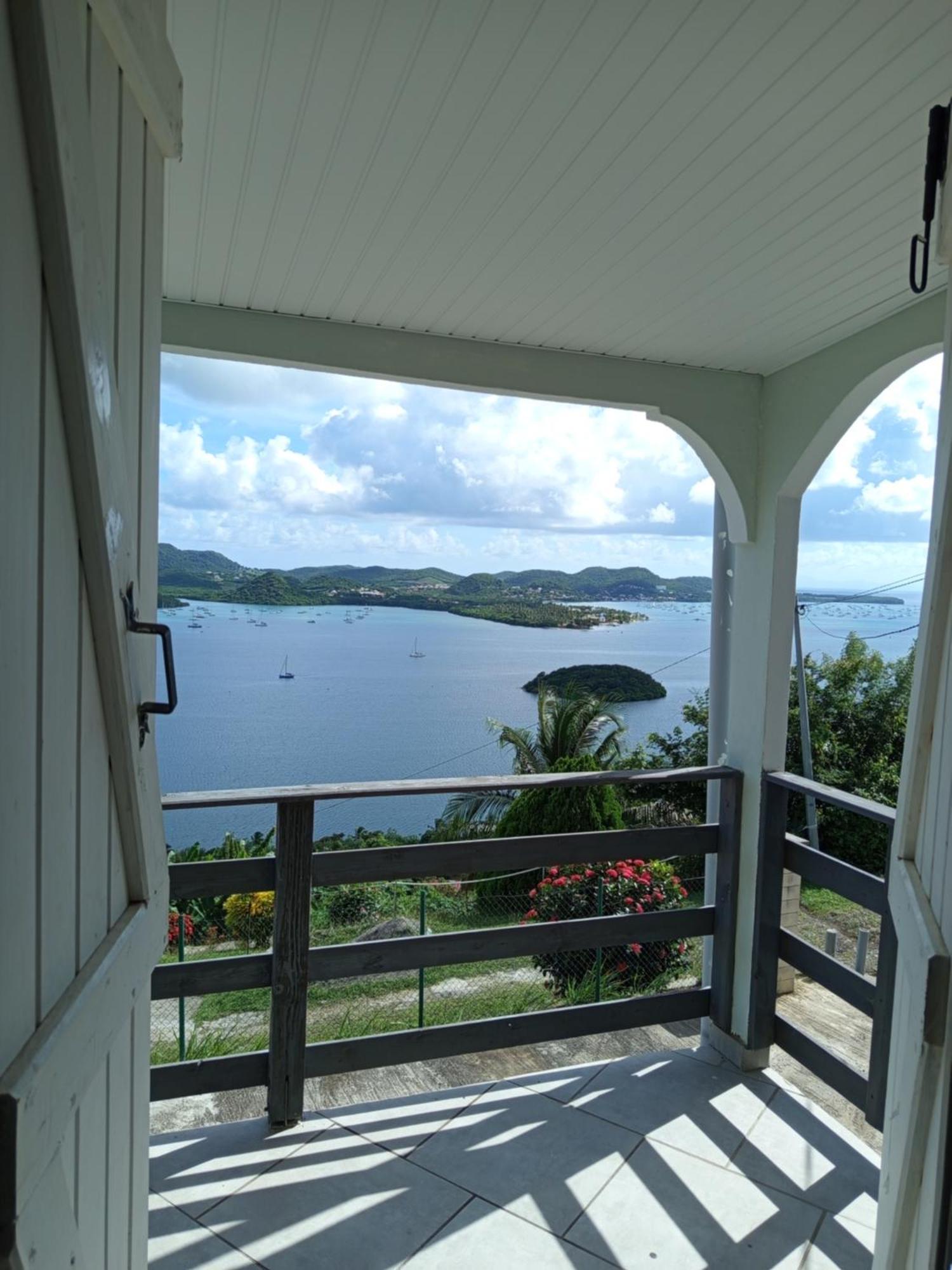 "Au Magnifique Vue " Villa Le Marin Buitenkant foto